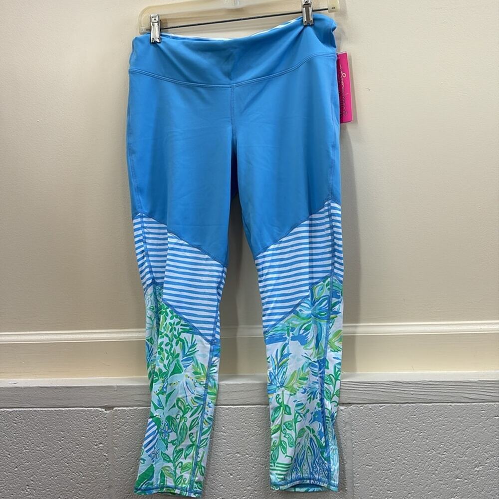 Lilly Pulitzer Beach Happy NWT women’s Large Blue and White Striped leggings